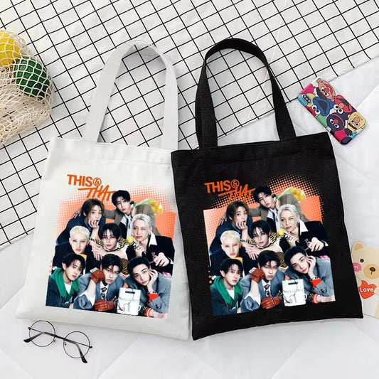 Straykids This that Tote bags solo color negra